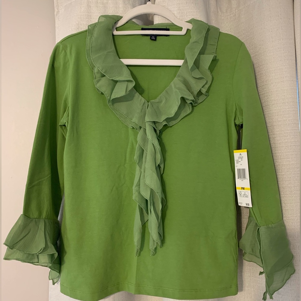 Petite medium Super cute top by Jones New York Petite Medium